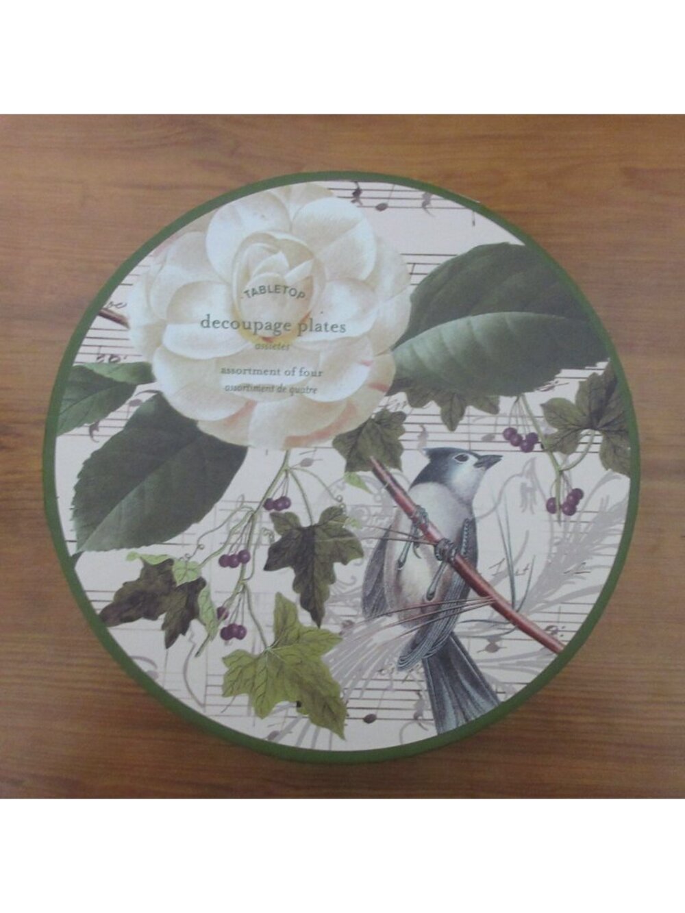 Pottery Barn Snow Bird Salad Plates Set of 4 Chickadee Winter Pine Pinecones 8"